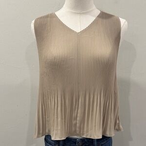Babaton by Aritzia Pleated Sleeveless Top – Size Small